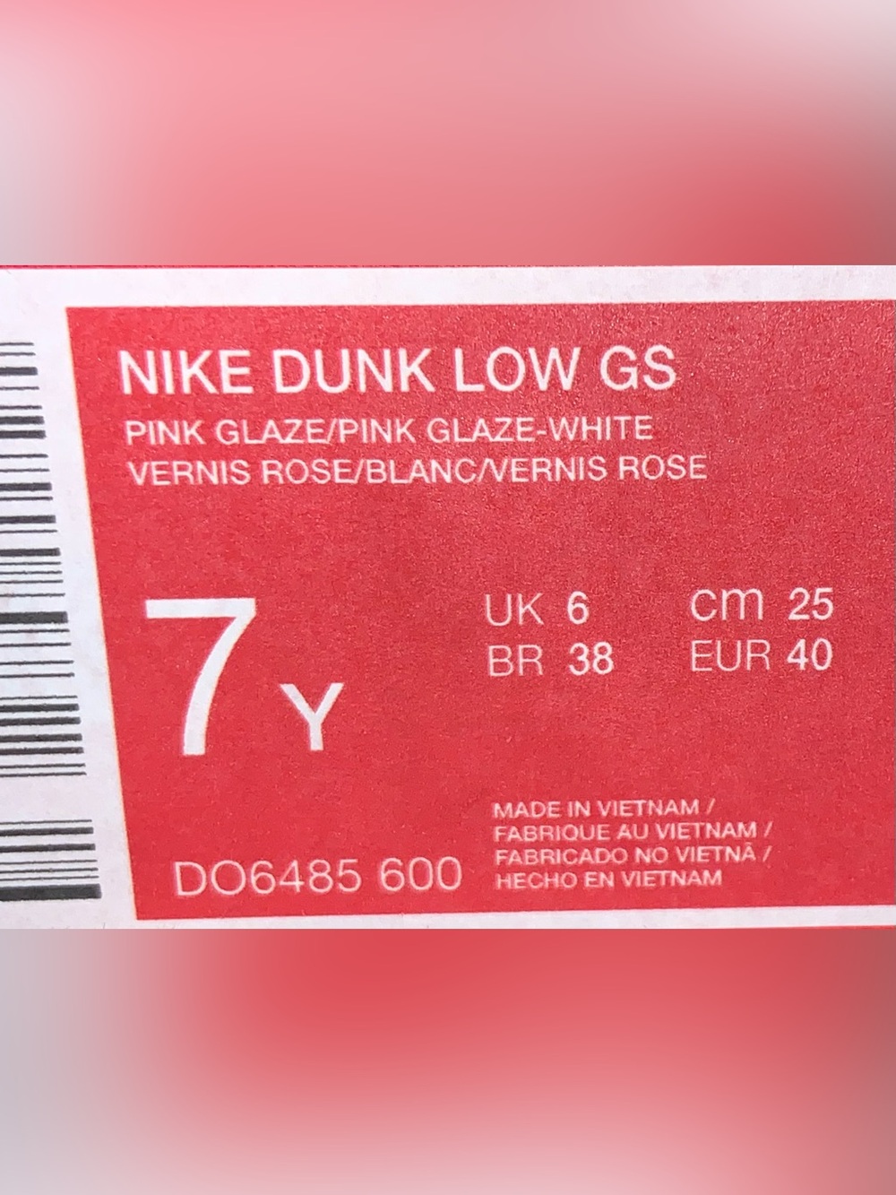 Nike - Picture 5 of 5